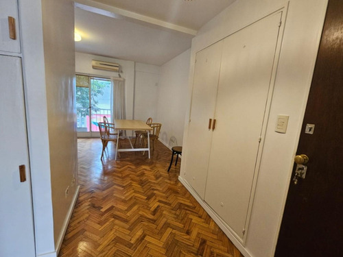 Departamento En Dos Ambientes En Colegiales