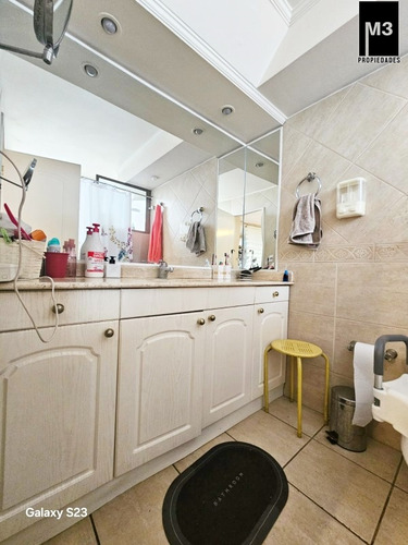 Venta Amplio Dpto. 4d/3b + Serv., Suecia / Eliodoro Yañez