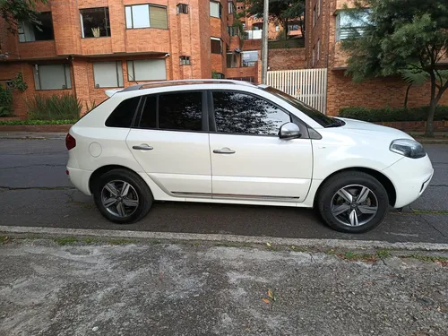 Renault Koleos 2.5 Bose 4x2 Mantenimiento En Concesionario