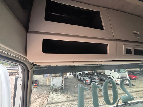 Vw 19320 Ano 2011 Teto Alto Completo Toco
