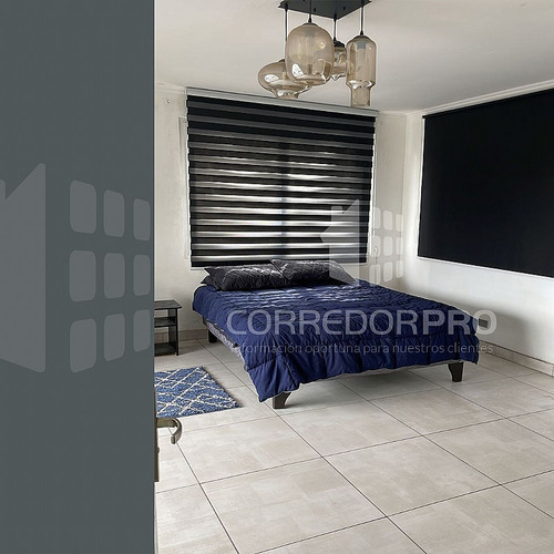 Dúplex Con 3 Baños + 7 Privados. A Pasos Del Metro
