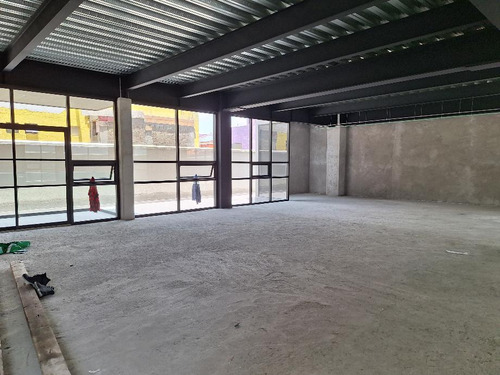 Local Comercial En Renta En Colonia Real De Arcos, Metepec, Estado De México