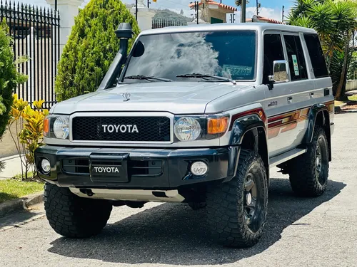 Toyota Serie 76 2023