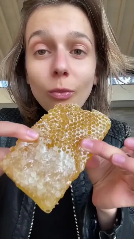 Miel En Panal 100%Orgánica con sabor puro y natural