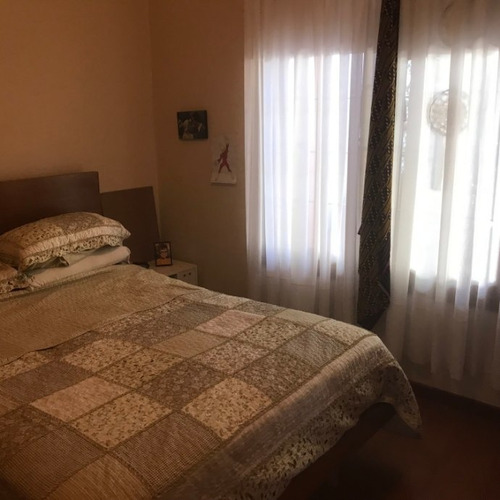 Imagen 10 de 12 de Chalet En Venta En Barrio Parque