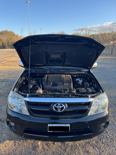 Toyota Hilux SW4 3.0 SRV 4x4 CUERO AT