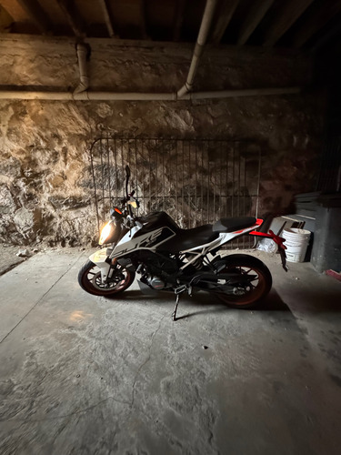 Ktm Duke 200 Ng Abs Modelo 2023 Adquirida 0km En 2024