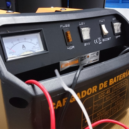 Imagen 7 de 10 de Cargador De Bateria Autos 120-300ah Lusqtoff Llc-45 12v/24v