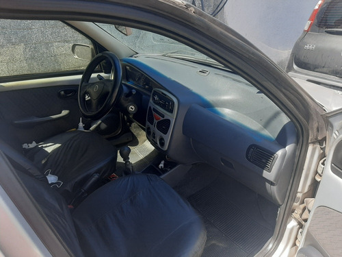 Imagem 5 de 7 de Fiat Palio 2005 1.0 Fire 5p