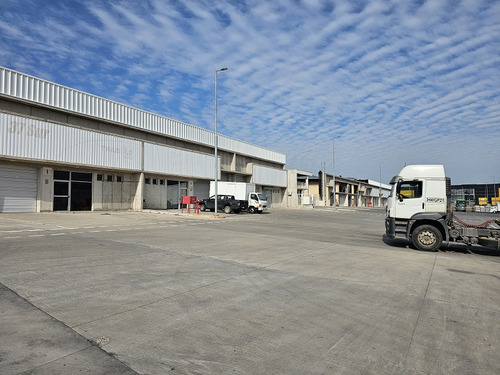 (bod) Bodega De 436 M2 En Condominio