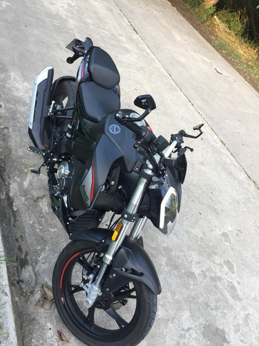 Imagen 2 de 6 de Benelli 180s