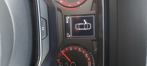 Imagen 5 de 13 de Volkswagen Jetta R-line Tip 2019