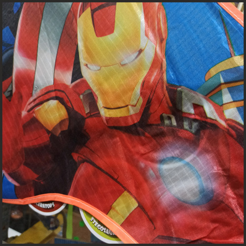 Barrilete Cometa Avengers Hulk Iron Man + Manillar Hilo