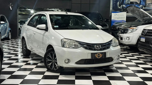 Toyota Etios 1.5 Platinum 4 p