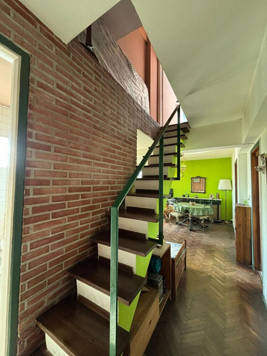 Departamento Sobre Avenida - 3 Amb Al Frente - 2 Balcones - Excelente Vista Y Ubicacion