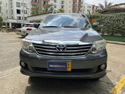 Toyota Fortuner 2.7l 4x2