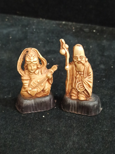 Netzuque 7 Antiguas Figuras Japonesas Pasta Imitación Marfil (Usado)