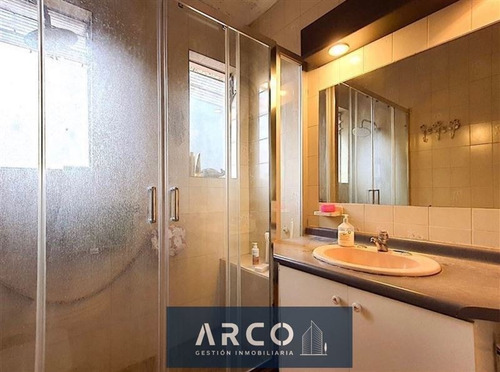 Imagen 12 de 16 de Casa En Venta Gran Terreno 636 M2. Metro Chile España. Ñuñoa