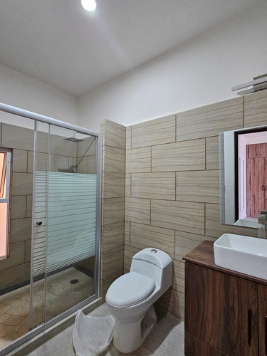 Casa Nueva Estilo Minimalista En Burgos Bugambilias, Temixco