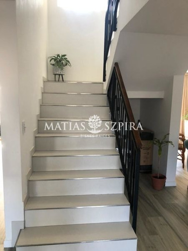 Imagen 11 de 27 de Casa En Venta En Villa Udaondo