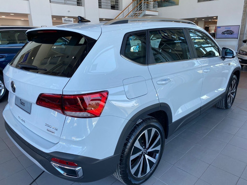 Imagen 5 de 15 de Volkswagen Taos 1.4 250 Tsi Highline Lucas Semini 1