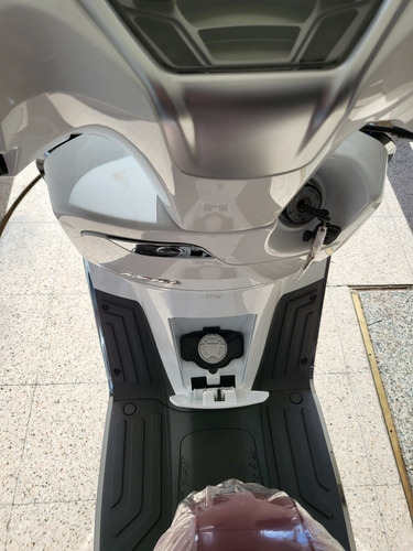 Imagen 11 de 16 de Like 150 I New- Kymco -$ 1.190.000- 24 C/ Tarj- Tuamoto
