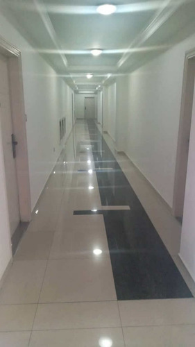 Imagen 25 de 30 de Apartamento En Arivana Plaza