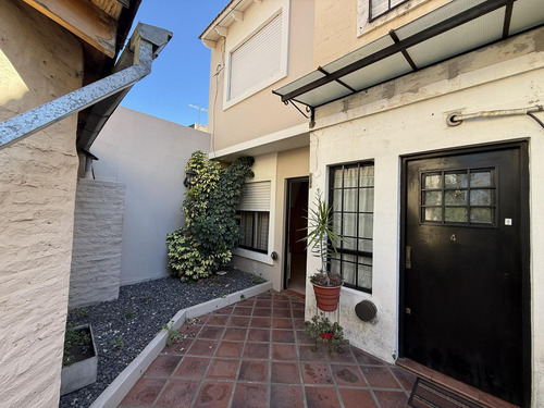 Duplex En Alquiler 3 Amb. C/ Patio - Villa Luzuriaga