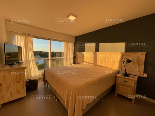 Imagen 19 de 30 de Excelente Penthouse De 2 Dormitorios Frente Al Mar - Punta Del Este Brava