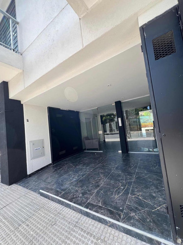 Departamento En Venta - 1 Dormitorio 1 Baño - 45mts2 - Santos Lugares, Tres De Febrero