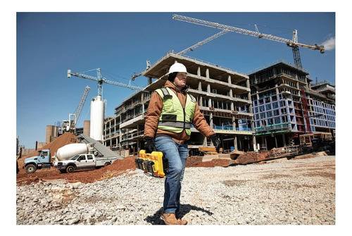 Cargador Dewalt 20v Max: 4 Puertos Y Carga Rápida Dcb104