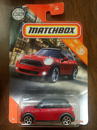 Matchbox #  11/100 - 2011 Mini Countryman - 1/64 - Gkk97