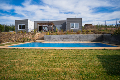 Parcela Con Increible Casa En Yumbel