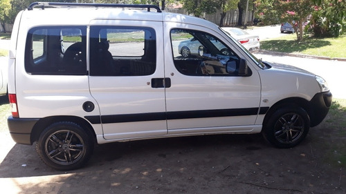 Citroën Berlingo 1.4 Bussines 75cv Am54 2016