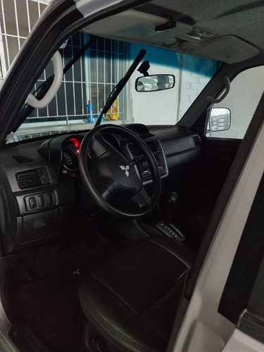 Imagem 1 de 11 de Mitsubishi Pajero Tr4 2014 2.0 4x2 Flex Aut. 5p