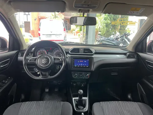 Suzuki Swift Dziere Mt 2023