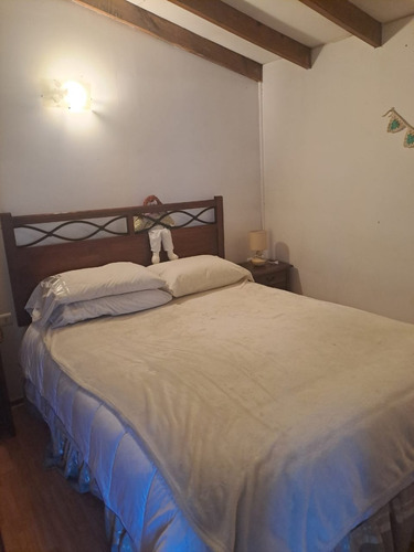 Oportunidad! Amplio Sitio Con 2 Casas, Próximo A Recabarren.