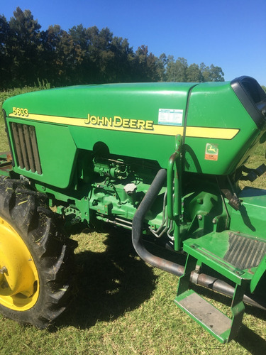 Tractor John Deere 5603 Frutero Brasil