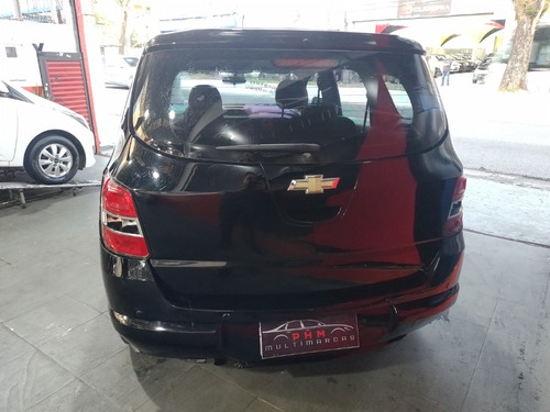 Imagem 4 de 12 de Spin 1.8 Lt 8v 4p 2013 Automático