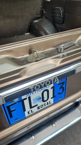 Toyota Land Cruiser Fj62 Versión Gx