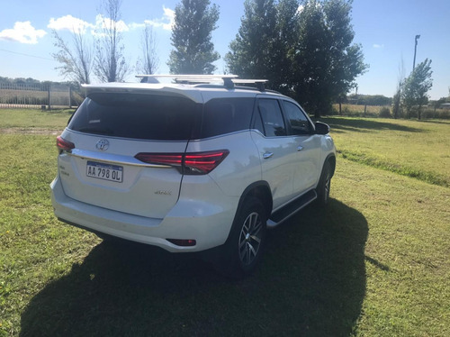 Toyota Sw4 2.8 Srx 177cv 4x4 7as At 2017