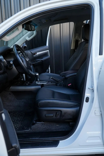 Toyota Hilux Pick-Up 2.8 Cd Srx 177cv 4x4 At