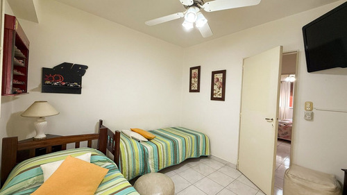 En Venta Casa Duplex En Barrio Terminal 2 Dorm.