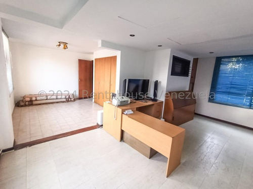 Jg Cod Flex 25-20890 Se Vende Bella Actualizada Y Espaciosa Casa De 400 Mts En San Bernardino Negociable