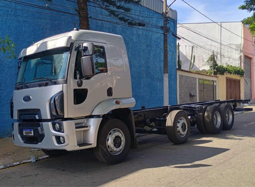 Ford Cargo 2429 Ano 2013 Bitruck 8x2 Chassis Com 8,50 Metros
