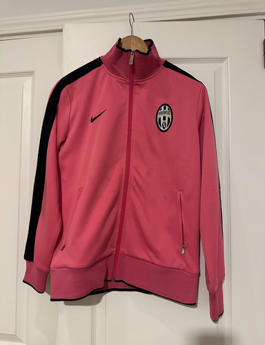 Campera Nike Juventus Rosa (Usado)