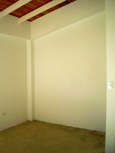 Imagen 5 de 14 de Apartamento En Venta Urb El Topito Carrizal