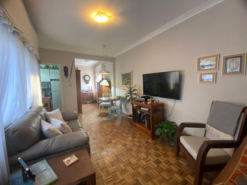 Venta De Apartamento 2 Dormitorios En El Centro