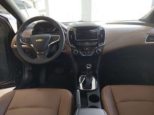 Chevrolet Cruze 1.4 Premier Sedan