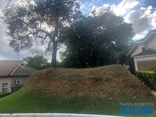 Imagem 3 de 4 de Terreno Em Condomínio - Tarumã - Sp - 633425